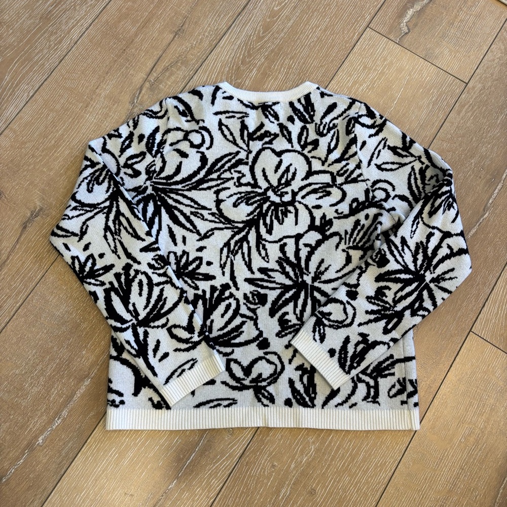 Tahari floral knit sweater - Picture 5 of 5
